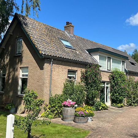 B&B Lekkerkerk Bagian luar foto