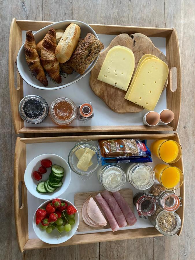 B&B Lekkerkerk Bagian luar foto